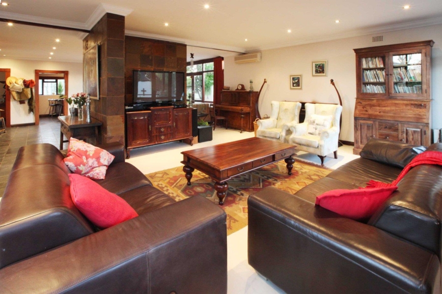4 Bedroom Property for Sale in Welgemoed Western Cape